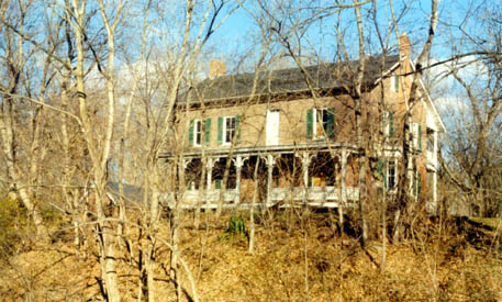 canal-side mansion